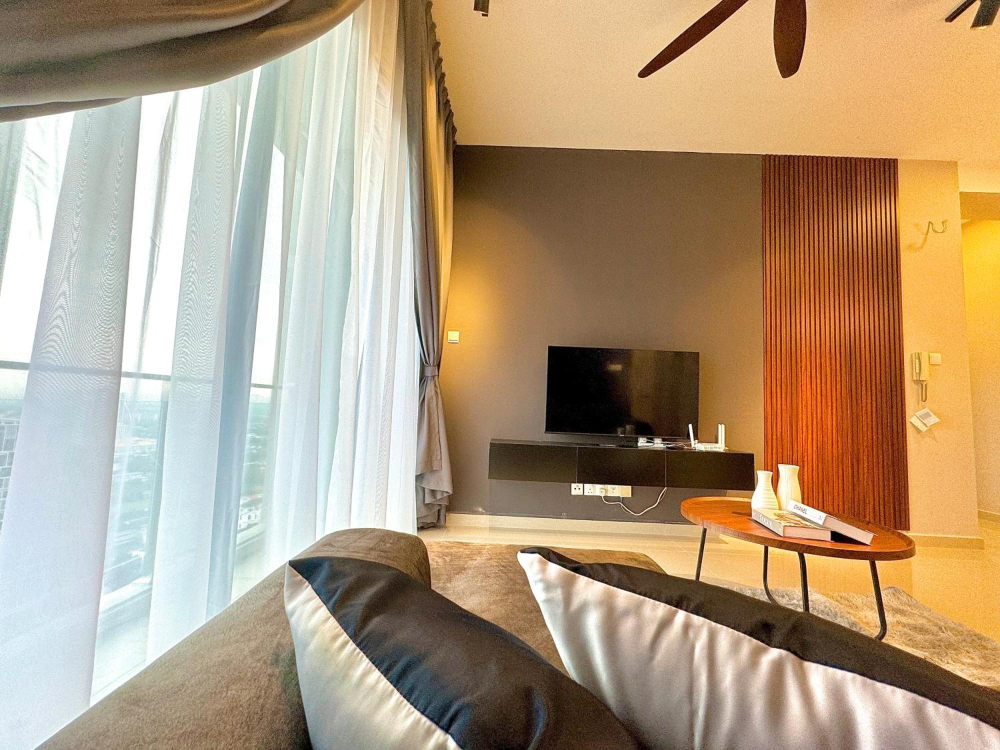 Sks Pavillion Residence By Luxecocoo Ck Johor Bahru City Centre Bagian luar foto